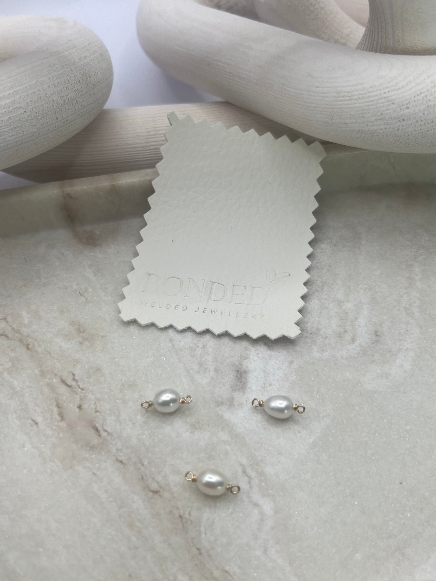 *NEW* Gold Filled Freshwater Pearl Oval Connector