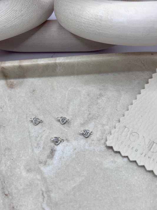 *NEW STYLE* 4mm Sterling Silver Zircon Heart Bezel Connector